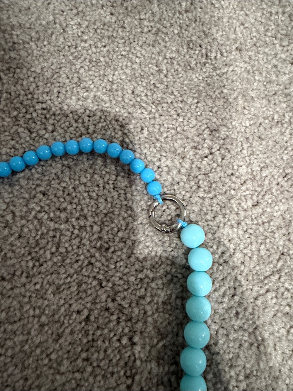 Blue Ombre Beaded Crossbody Phone Holder - Picture 3 of 5